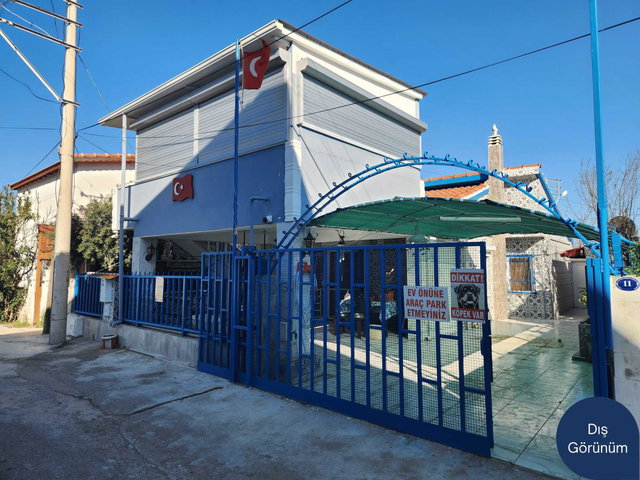 URLA GÜLBAHÇE PLAJI'NA 50M! TAM MÜSTAKIL YAZLIK/KIŞLIK