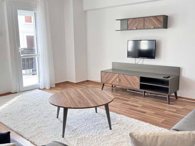 ÇEŞME MERKEZDE DENİZ MANZARALI 3+1 KİRALIK DAİRE
