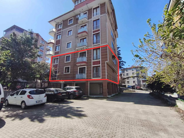 REMAXFREKANS'TAN İZNIK YOLU MEVKII 4+1 BAHÇE DUBLEKSI