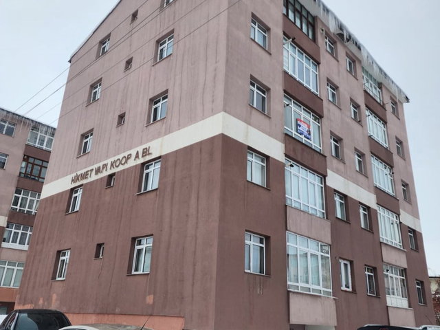 REMAX İLKE'DEN YUNUSEMRE'DE 3+1 İÇİ YAPILI KİRALIK DAİRE