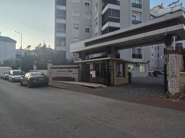 ANTALYA KIZILTOPRAK SİTE İÇİ 2+1 HAVUZLU 6.750.000 TL