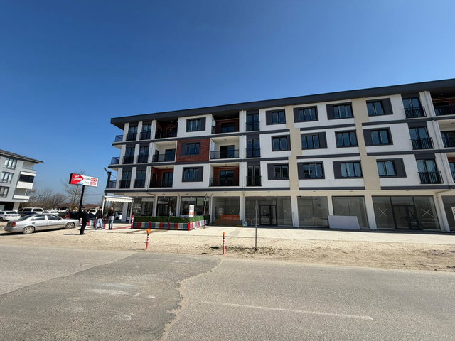 REMAX DIA'DAN DÜZCE KÖRPEŞLERDE SIFIR YERDEN ISITMA 3+1 DAİRELER