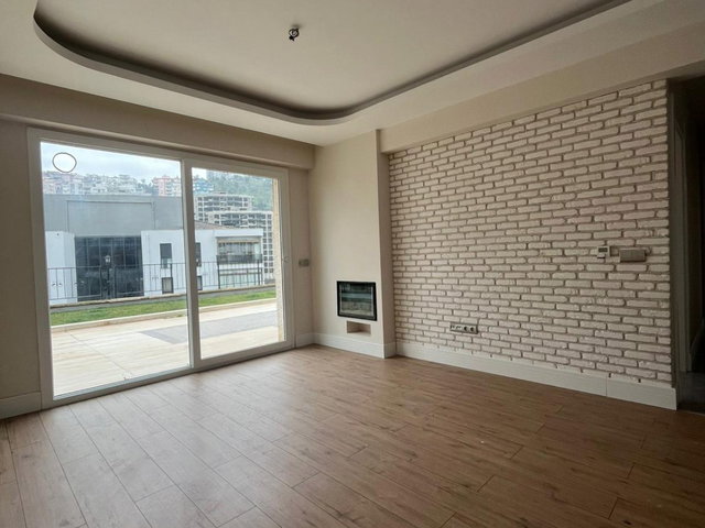 PARK YAŞAM SANTORINI'DE 2+1 SATILIK VILLA