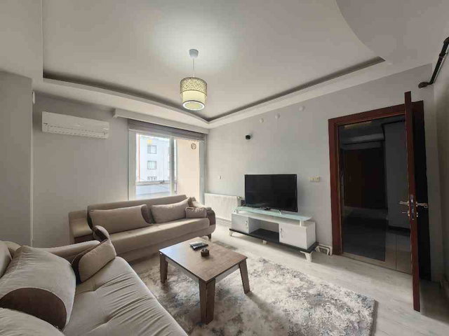 URLA ZEYTİNALANI'NDA MERKEZİ KONUMDA SATILIK 3+1 DAİRE