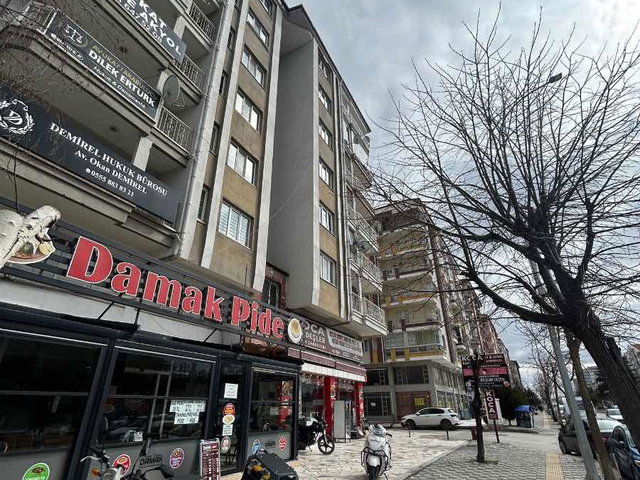 *KOCATEPE MAHALLESİNDE ADLİYE KARŞISINDA 3+1 FERAH DAİRE