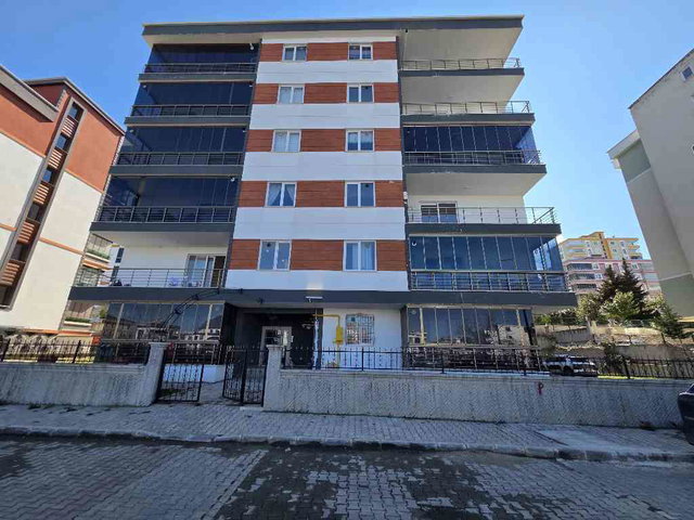 MEVLANADA SATILIK FERAH 3+1 DAİRE