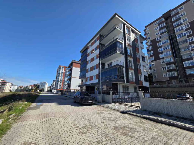 MEVLANADA SATILIK FERAH 3+1 DAİRE