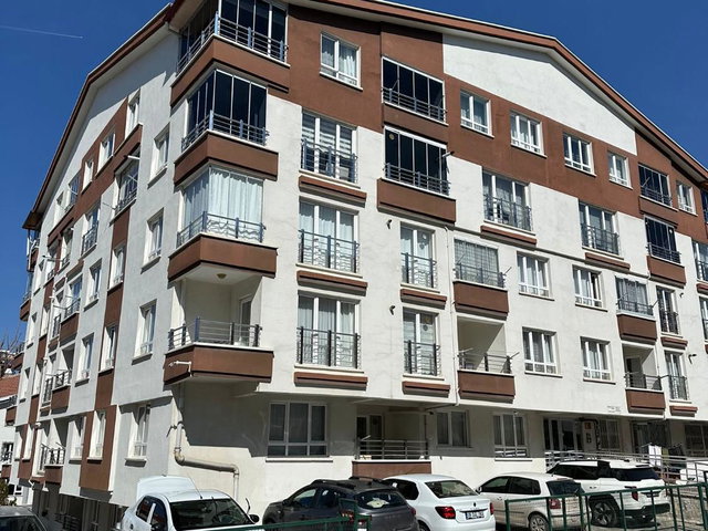 MAMAK MUTLU MAH MERKEZI KONUMDA GENIŞ 3+1 DUBLEKS DAİRE