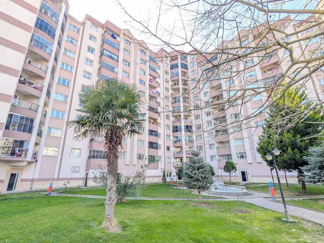REMAX BEYAZ BATUKENT 4 SITESI 3+1 KIRALIK DAIRE