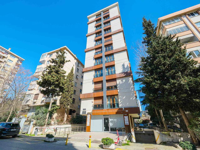 KADIKÖY KOZYATAĞI MUHTEŞEM KONUMDA YENİ BUTİK BİNADA SATILIK 2+1 DAİRE