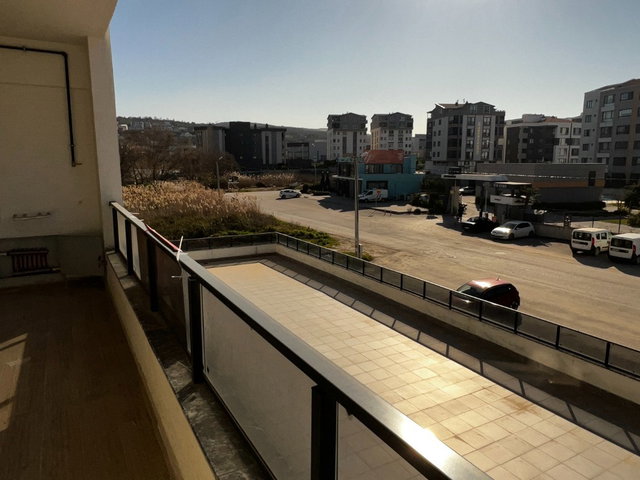 REMAX BEYAZ’DAN KAYAPA’NIN TERCİH EDİLEN BÖLGESİNDE SIFIR 3+1 CADDE ÜSTÜ DAİRE