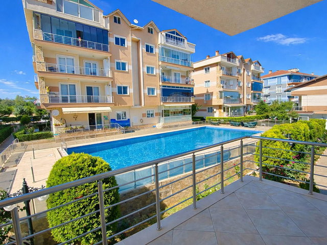 DENİZE SIFIR – FULL DENİZ MANZARALI 5+1 VİLLA