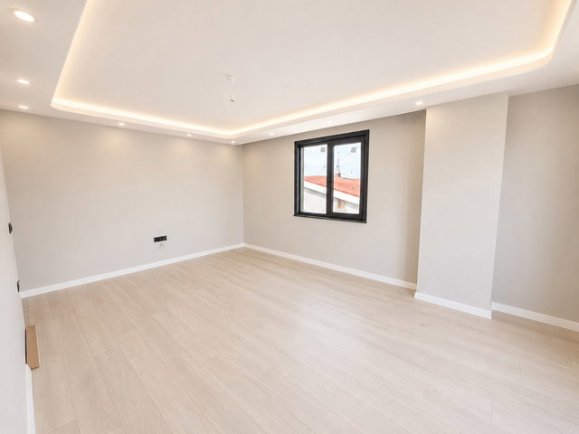 TUZLA CAD. ÜZERI FILE MARKET ARKASI ASANSÖRLÜ 3+1 LÜKS ARA KAT