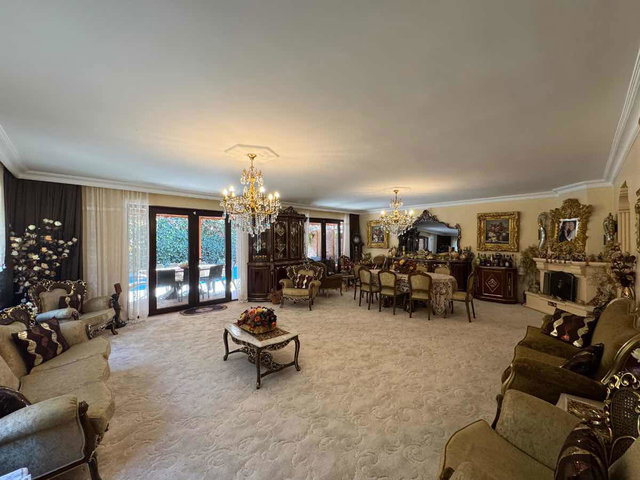 REMAX TEN BÜYÜKÇEKMECE'DE 16 ODA VE HAVUZLU 1006 M2 ARSALI VİLLA