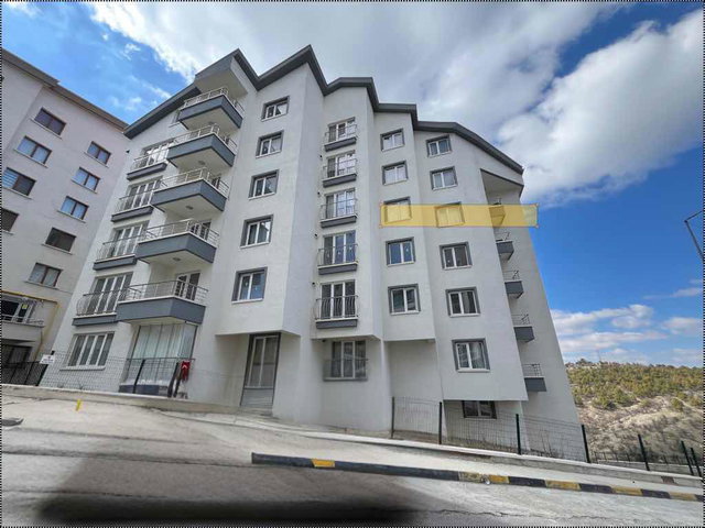 AKPINAR KONYA YOLU PARALELİ 8.KAT MASRAFSIZ VE FERAH