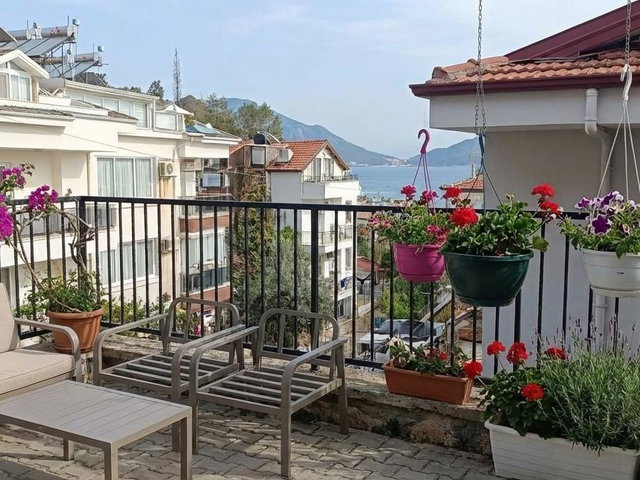 RE MAX !!! DAN FETHIYE DE DENIZ VE ŞEHIR MANZARALI SATILIK DAIRE