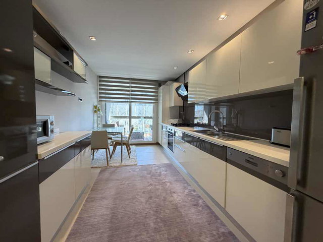 AVCILAR PARK SITESI EŞYALI TERASLI LÜKS 3,5+1 SATILIK