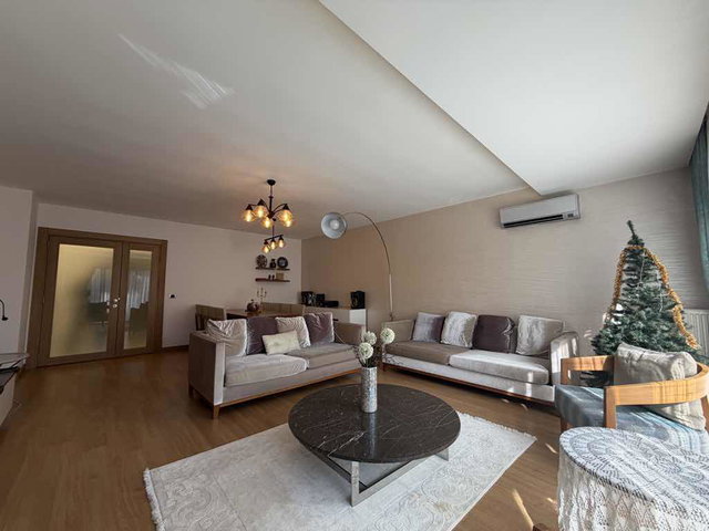 AVCILAR PARK SITESI EŞYALI TERASLI LÜKS 3,5+1 SATILIK