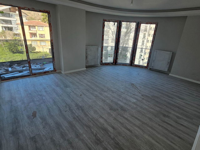 REMAX ORION'DAN DENIZ GÖREN SATILIK 3+1 DAIRE