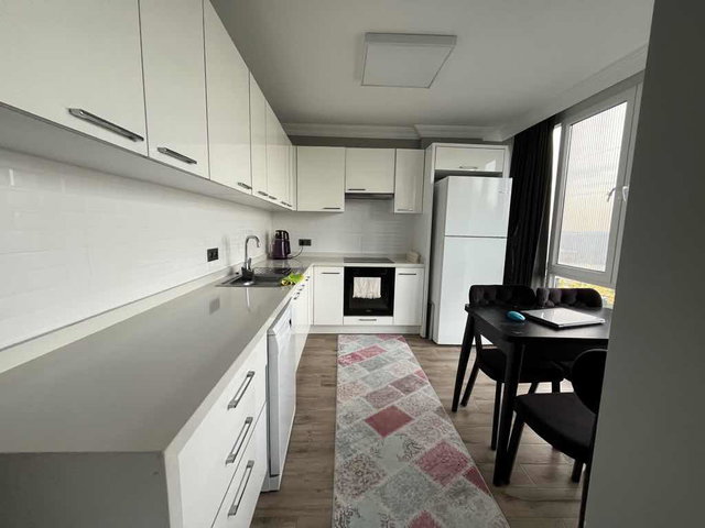 SAPANCA KURTKÖY DİBEKTAŞ SİTE İÇERİSİNDE SATILIK 3+1 DAİRE