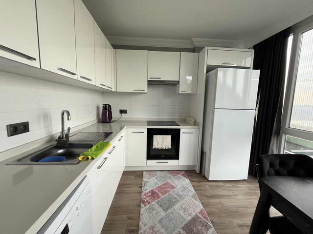 SAPANCA KURTKÖY DİBEKTAŞ SİTE İÇERİSİNDE SATILIK 3+1 DAİRE