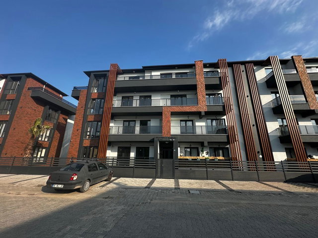 İZMİT KARTEPE ' DE 3+1 ÇATI DUBLEKS SATILIK DAİRE