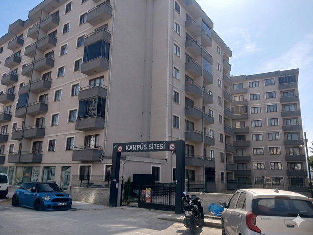 ÇANAKKALE İSMETPAŞA DA SITE İÇINDE SATILIK 1+1 KONUT