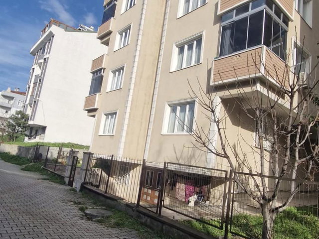 PINARTEPE KÖY KENT'TE 2+1 SATILIK DAIRE
