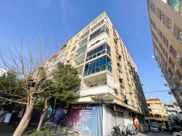 BORNOVA ANKARA CADDESI ÜZERINDE 3+1 KIRALIK DAIRE