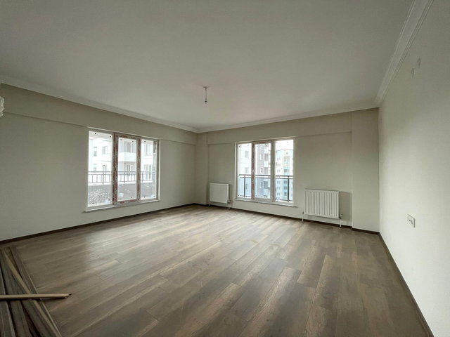 RE/MAX CENTRAL'DAN KILAVUZ MAH. SIFIR ARAKAT 3+1 SATILIK DAİRE