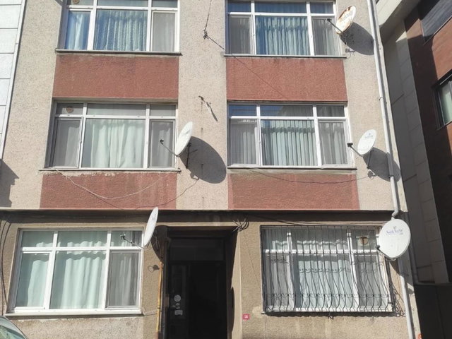 ÜSKÜDAR AZİZ MAHMUT HÜDAYİ’DE BOĞAZ MANZARALI KİRALIK 3+1 TERASLI DUBLEKS