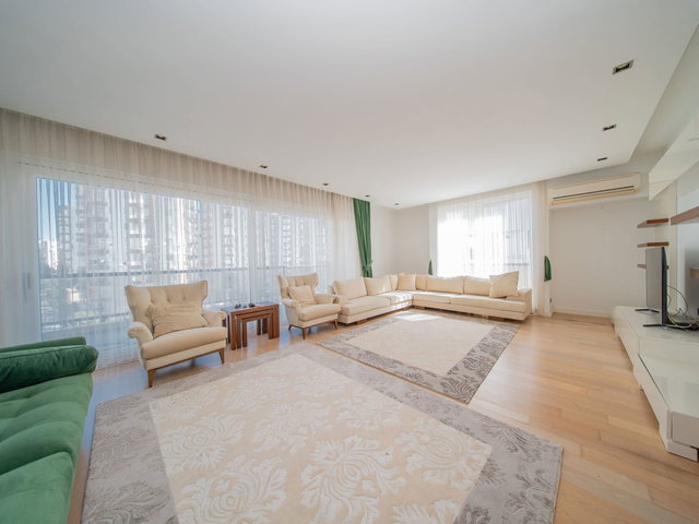 ATILGAN KONAKLARINDA SATILIK 3+1 KATTA TEK DAİRE
