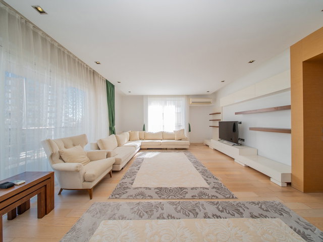 ATILGAN KONAKLARINDA SATILIK 3+1 KATTA TEK DAİRE