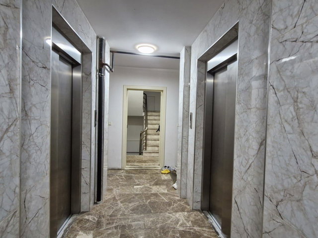 CUMHURİYET MAHALLESİ YENİ BİNADA SATILIK 2+1 KULLANIŞLI DAİRE