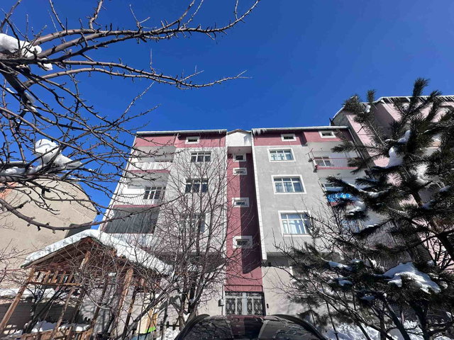 REMAX İLKE'DEN SANAYİ'DE 3+1 KİRALIK DAİRE