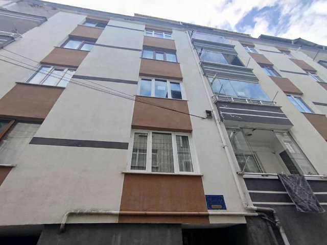 HACI HÜSEYIN MAHALLESI’NDE SAHILE YAKIN 3+1 | 110 M² NET | 3 CEPHELI | KAPALI OTOPARKLI