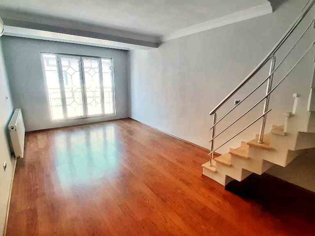 ESENEVLER'DE 4+1 MASRAFSIZ DUBLEKS DAİRE