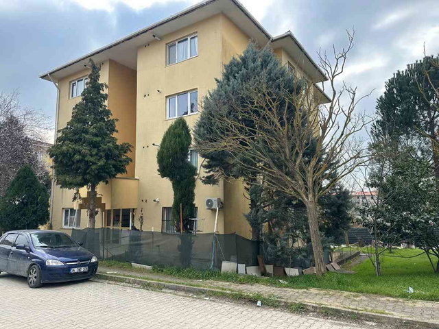 SATILIK DAIRE/ARAŞTIRMA VE ŞEHIR HASTANESINE YAKIN REMAX VIRA ÇETIN YILDIRIM DAN