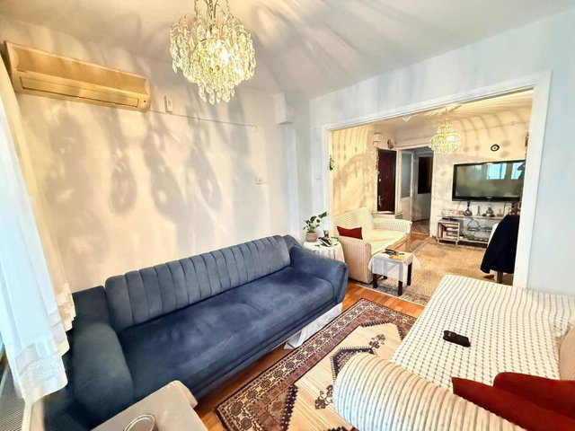 FLORYA ŞENLİKKÖY’DE SATILIK 2+1 DAİRE