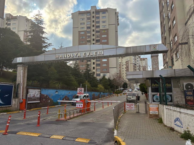 HALKALI ATAKENT MANOLYA SİTESİNDE EŞYALI 2+1 KİRALIK DAİRE