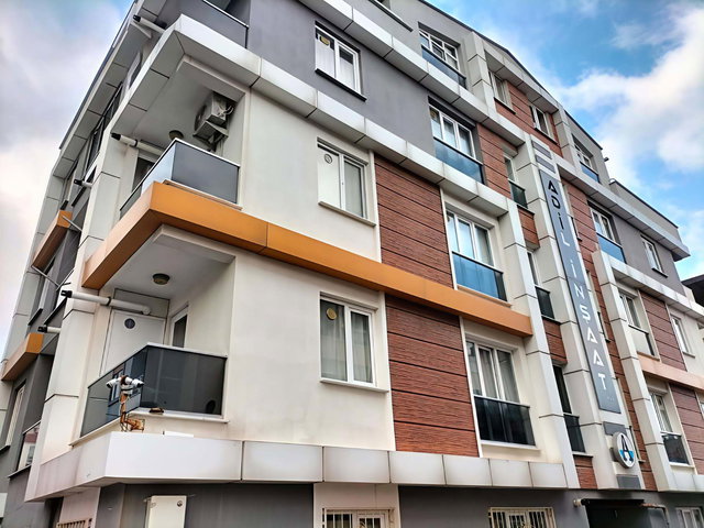 RE/MAX MİD BALIKESİR LİSESİ KARŞISI SATILIK 1+1 ARA KAT DAİRE