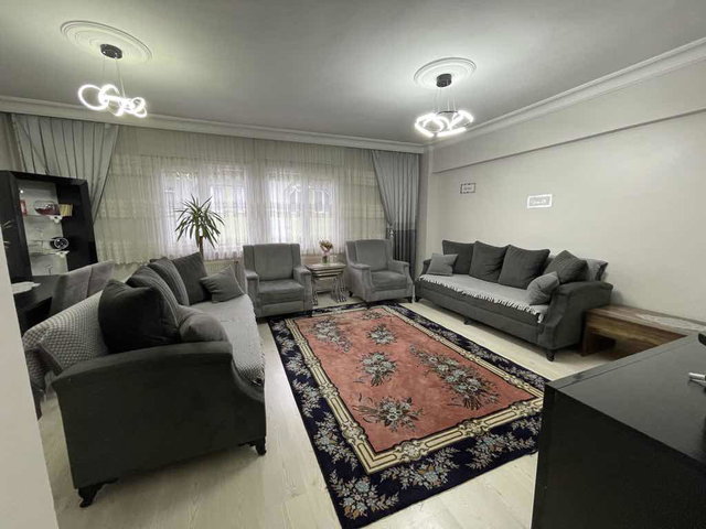 RE/MAX CENTRAL’DAN PAŞABEY MAH.’DE 2+1-BAKIMLI-SATILIK DAİRE