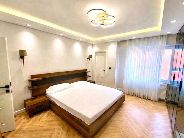 ÇEKMEKÖY EKŞİOĞLU SULTANEVLERİ SİTESİNDE YENİLENMİŞ AKILLI EV SİSTEMLİ 3+1 SATILIK DAİRE
