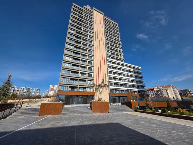 BORDO YAŞAM SİTESİNDE TERASLI 1+1 DAİRE