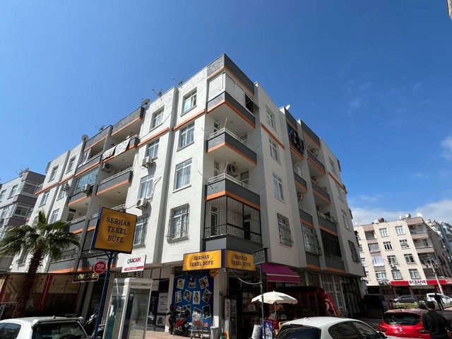 REMAX RİNA'DAN CUMHURİYET MAH.DE GENİŞ OTURUMLU 3+1 DAİRE