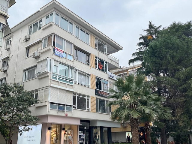 BOZBAY SISTERS BAĞDAT CADDESİ KONUT TİCARİ YATIRIM