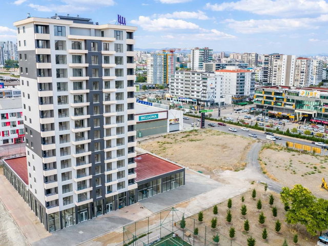 ETIMESGUT YEŞİLOVA MAH. REMA SİTESİNDE SIFIR LÜKS KİRALIK 2+1 DAİRE