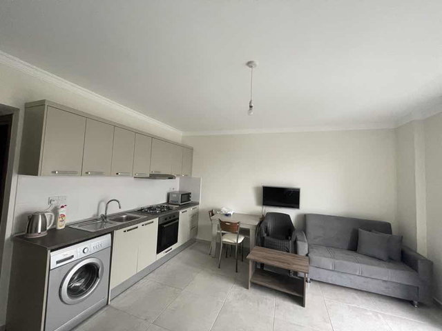 LONG BEACH, DENİZE 50 M MESAFEDE, FULL EŞYALI STÜDYO