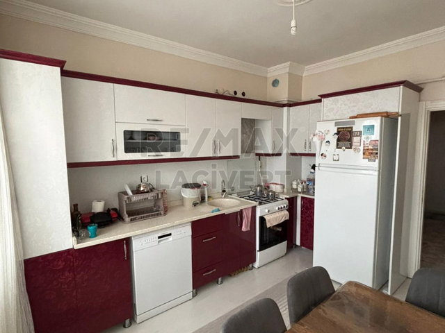 RE/MAX LACİVERT'TEN HİLALKENT'TE KİRALIK 3+1 DAİRE