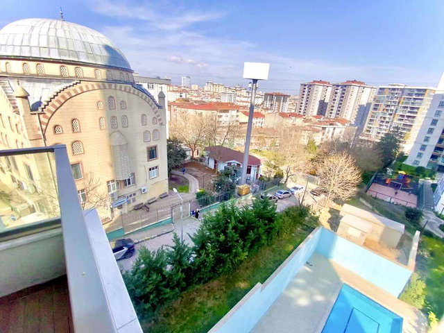 REMAXTAN SATILIK GÜNEŞLİ DAİRE YEDİTEPE PARADISE